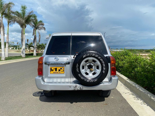 Imagen 4 de 14 de Nissan Patrol 2006 3.0 Y61 Gl