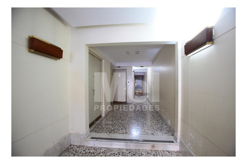 Imagen 3 de 26 de Excelente Semipiso 4 Amb Con Dependencia Y Cochera