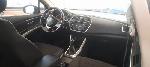 Suzuki Scross Mecanica 1.6 Modelo 2020 Unico Dueño