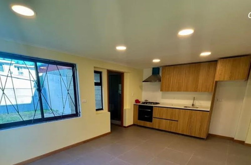 Casa En Venta De 3 Dorm. En Talcahuano