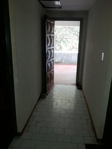 Venta Depto 2 Amb Zona Sur, Sobre Avenida, S/expensas