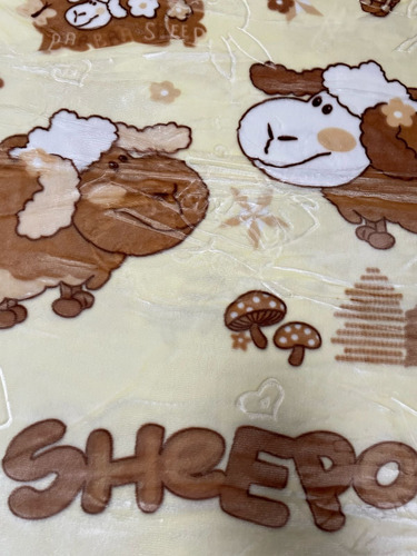 Cobertor Cunero Para Bebe 100x120cm Extra Suave Calientito Beige Borregos Lisa