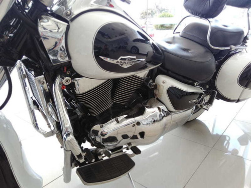 Suzuki Boulevard C1500