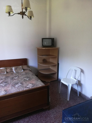 Venta Casa Con Hermoso Parque Y Piscina , En La Reja, Moreno!!!