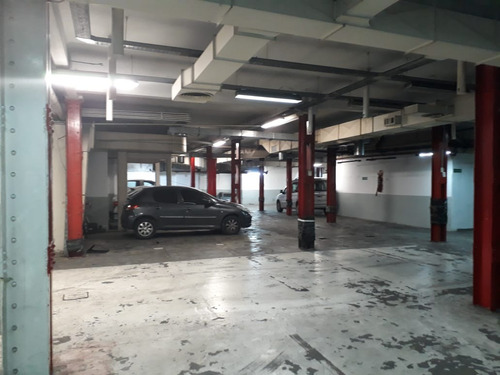 Imagen 3 de 13 de Local 670 M2 En Subsuelo, 35 M2 Oficina Entrepiso, Oport!!!!