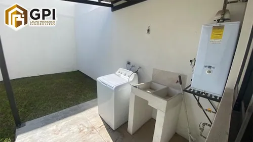 Casa Amueblada En Renta Lombardía León Guanajuato