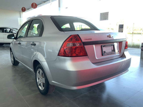 Imagen 14 de 15 de Chevrolet Aveo 2015 4p Ls L4/1.6 Aut