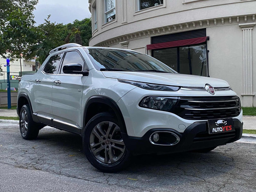 Fiat Toro 2.4 Volcano 16v Flex 4x2 Aut. 4p