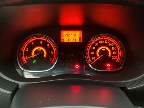 Renault Sandero 1.0 EXPRESSION 16V FLEX 4P MANUAL