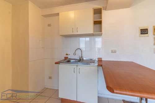 Excelente Departamento 2d 1b Frente Estación Metro Ñuble