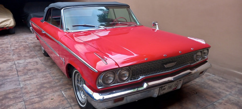 Ford Galaxie 500 