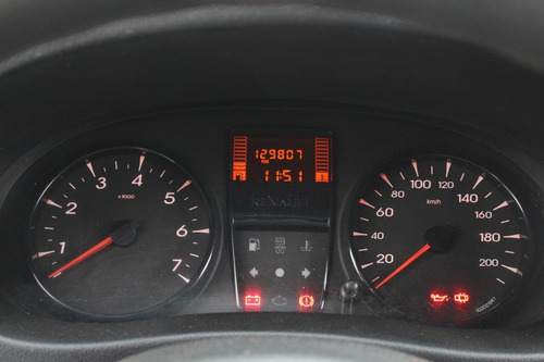 Renault Kangoo Confort 1.6 2015 La Plata 056