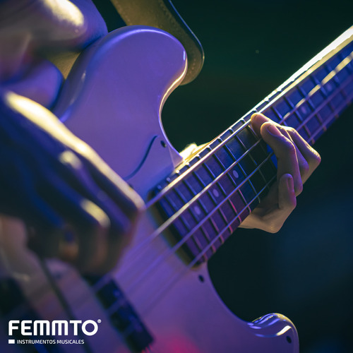 Imagen 5 de 7 de Bajo Electrico Acustico Femmto Precision Cuerda Bajos Color Blanco Orientación de la mano Diestro