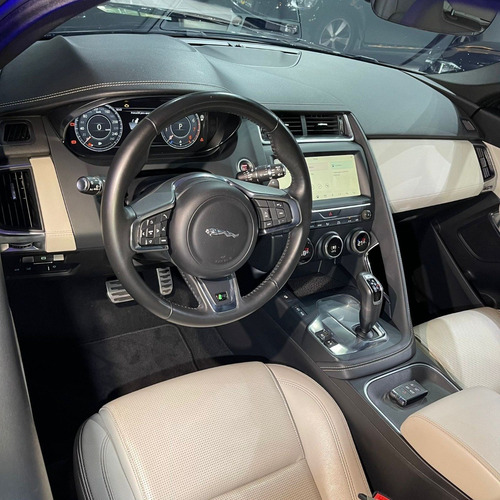 Imagem 12 de 15 de Jaguar E-pace 2.0 R-dynamic S Awd Aut. 5p