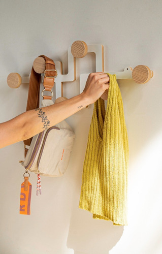 Perchero De Pared Nina Escandinavo Nordico Blanco Roble Mela