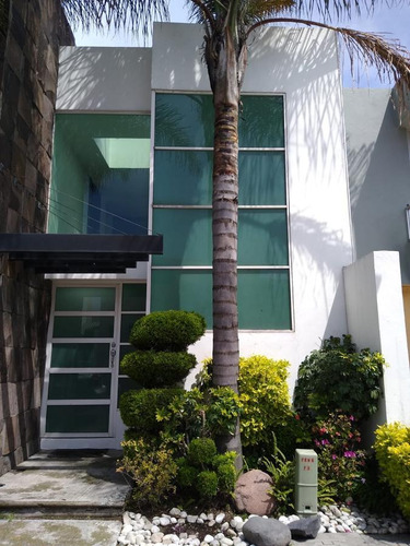 Imagen 2 de 12 de Casa En Venta En Hacienda Santa Teresa San Andres Cholula Puebla
