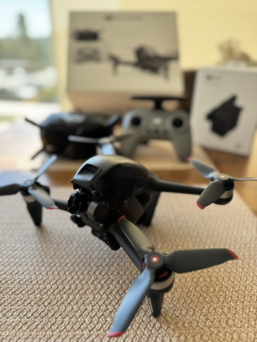 Drone Dji Fpv Combo 5 Ciclos Inmaculado Zona Sur Negro (Usado)