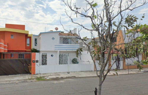 Casa En Venta Av. Paseo Floresta Pte. Floresta Veracruz/ Recuperacion Bancaria Laab2