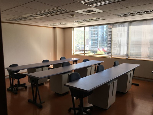 Imagen 3 de 8 de Oficina En Arriendo En Las Condes