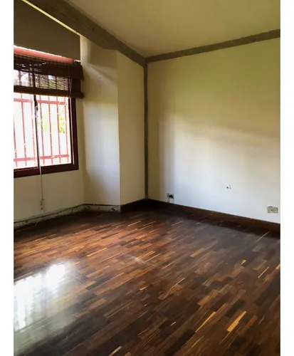 Casa En Venta - La Lagunita