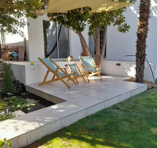 Venta Amplia Y Luminosa Casa Con Piscina Y Quincho Altomacul