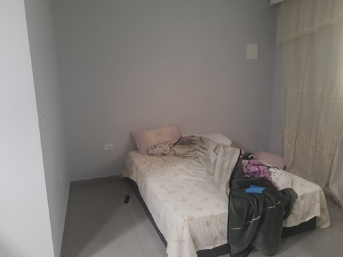 Imagem 24 de 27 de Vendo Sobrado 2 Quartos/suite Na Cohab Adventista (vi685)
