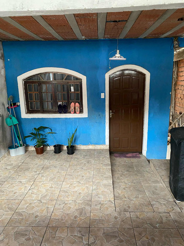 Sobrado Com 04 Casas De Aluguel....