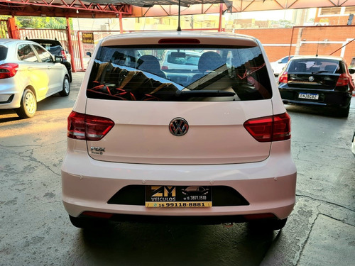 Volkswagen Fox Trendline 1.0 Branco 2016