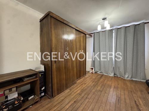 Casa Comercial Con Ingresos Activos