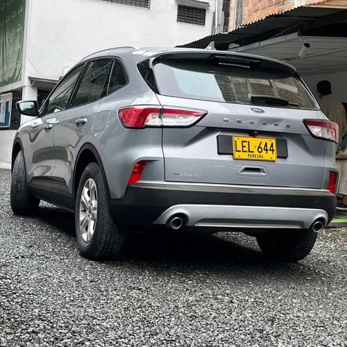 Ford Escape ESCAPE SE TP 2.0CC 4X2 2022**