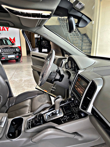Porsche Cayenne 3.0 Diesel 245cv (958)