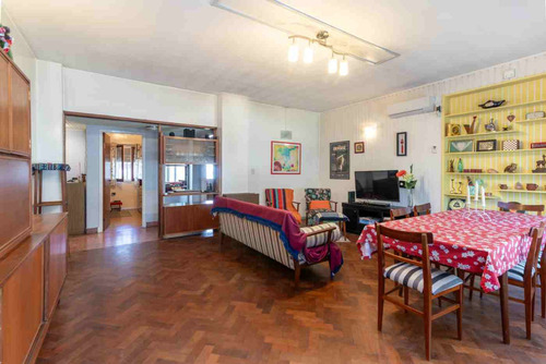 Venta Casa 6amb Cochera Hurlingham Permuta