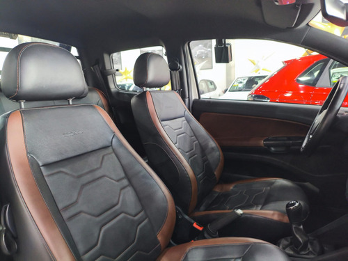 Volkswagen Saveiro Cross Cabine Dupla