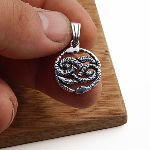 Dije Auryn O Wuivre Celta / Plata 925