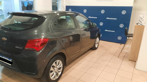 Chevrolet Onix 1.4 Lt 98cv