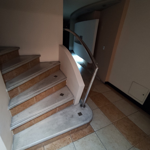 Imagen 11 de 18 de Apartamento En Venta. Tres Cruces. Monoambiente Con Garaje.