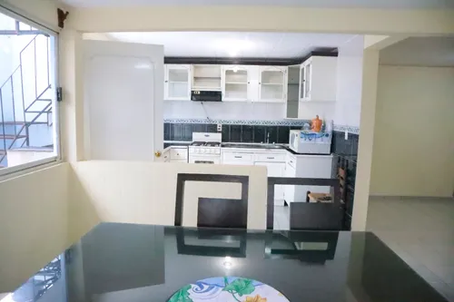 Casa Sola En Venta En Metepec Crédito Infonavit 5 Habitaciones.
