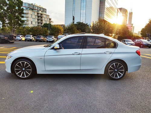 Imagen 3 de 24 de Bmw 328i 2014 Luxury At Abasto Motors