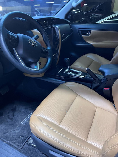 Toyota Fortuner 2023