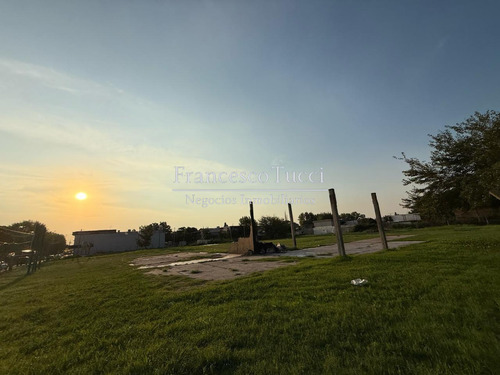 Terreno En Venta Sobre Colectora Norte Villa Santos Tesei