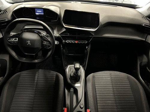 Peugeot 2008 1.2 Allure Pack Mt