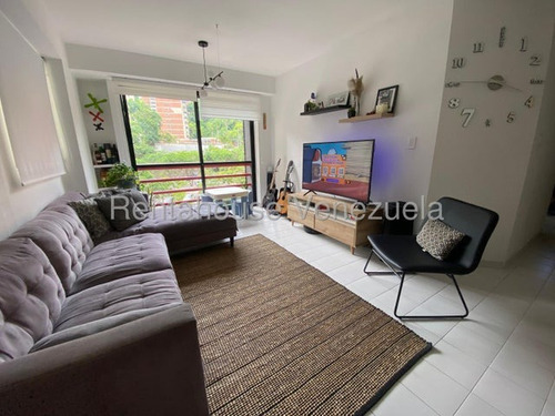 Apartamento En Alquiler. La Alameda. Mls 25-24690