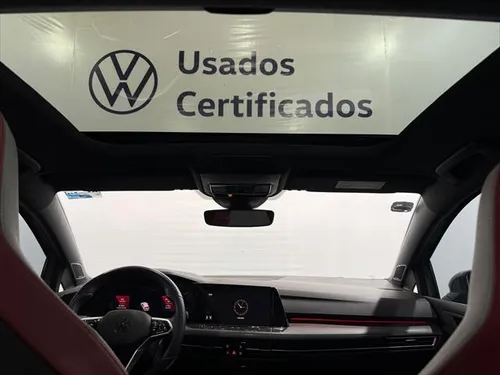 Volkswagen Golf 2024