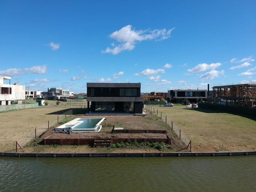 Imagen 3 de 23 de Casa En Venta Al Agua - Virazón, Nordelta