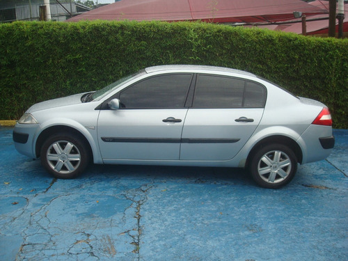 Renault Megane 1.6 Expression Flex 4 P. Ano 2007