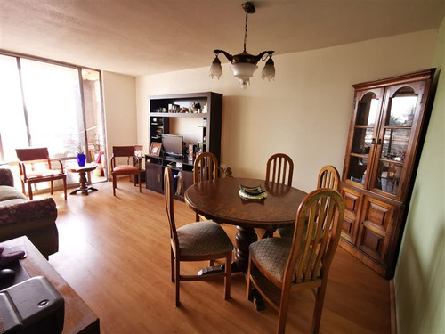 Departamento En Venta De 3 Dorm 2 Baños, Comuna De Santiago