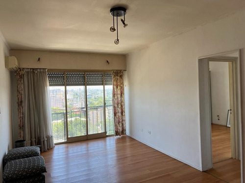 Departamento En Venta 2 Amb Con Cochera Floresta