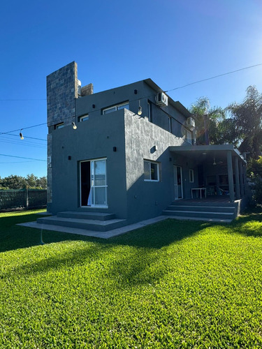 Alquilo Casa Temporario A Estrenar Moderna Con Pileta