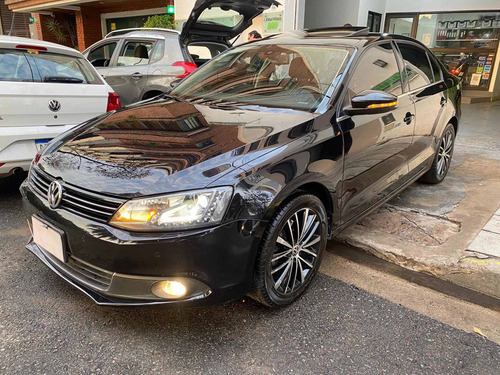Imagen 3 de 14 de Volkswagen Vento 2.0 Sportline Tsi 200cv Bi-xenon Dsg 2014