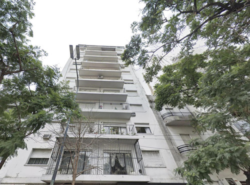 Departamento 3 Ambientes En Venta En Av. Belgrano Con Balcón Y Dependencia En Monserrat